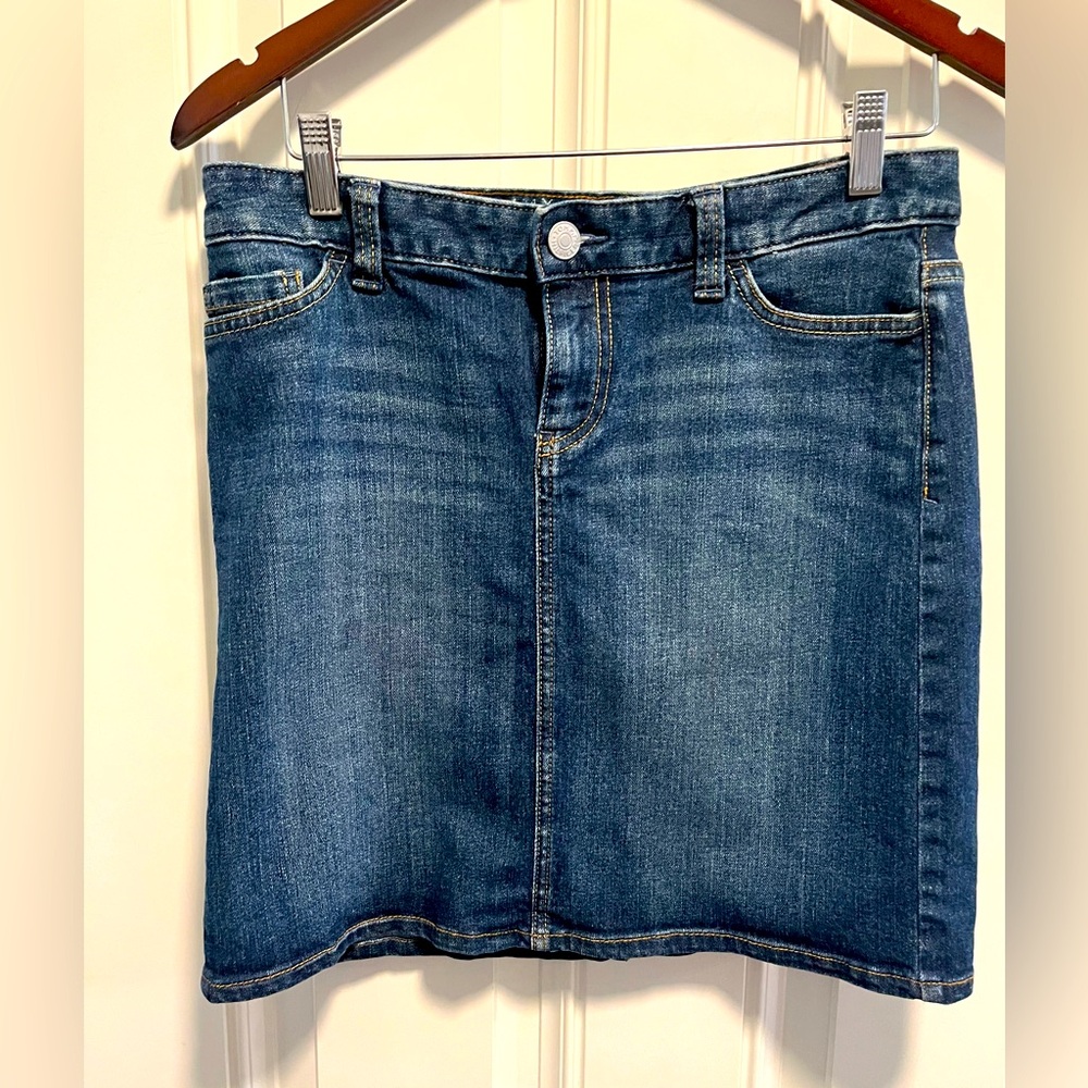 Tommy Hilfiger Mini Jean Skirt with a Button/Zip Closure & 5 Pockets